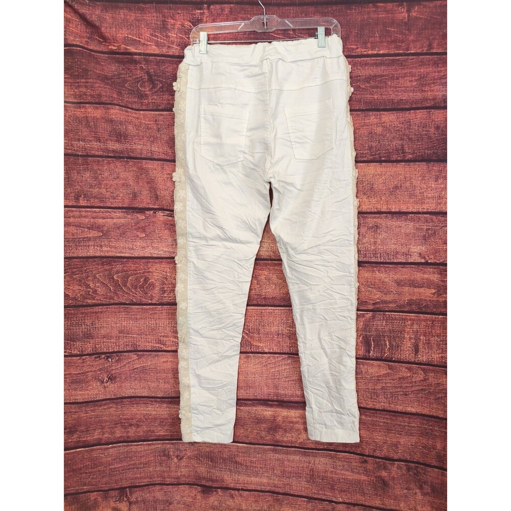 Women's Floral Crochet Inset Pants size 28x28 Cream color pants boho, garden - Picture 2 of 10